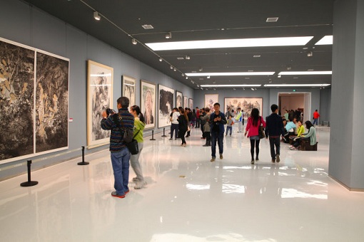 畫(huà)展在短信群發(fā)平臺(tái)中的應(yīng)用案例